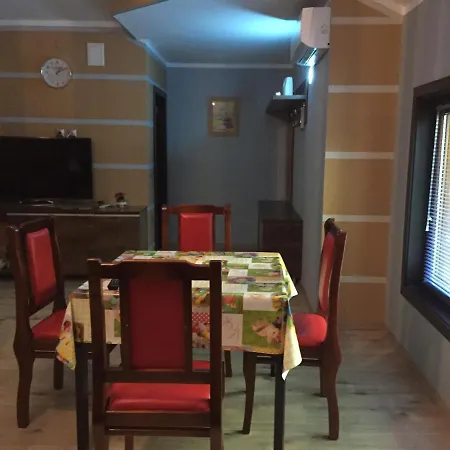 Варадевата Къща - Хаджидимово Apartamento